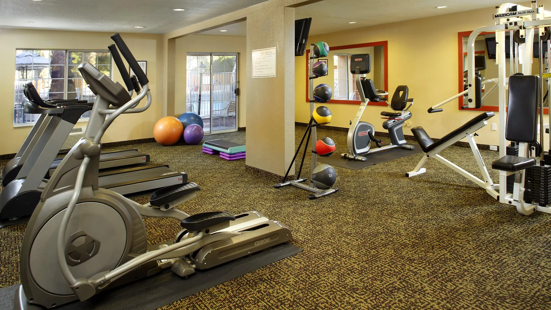 Holiday Inn Express Hotel & Suites Scottsdale - Old Town, An Ihg Hotel 3*,